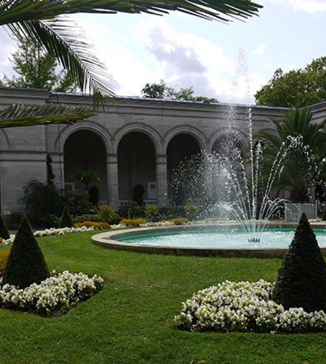 700x450-crop-90-brunnen_bei_der_wandelhalle.jpg