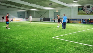 700x450-crop-90-kissinger_himmel_fussball.jpg