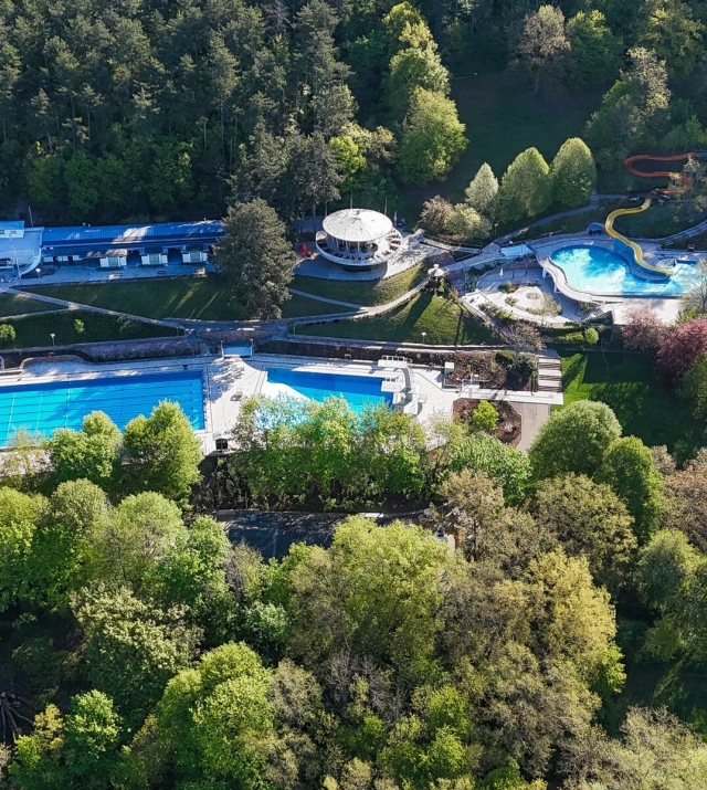 terrassenschwimmbad_badkissingen_2026_2.jpg