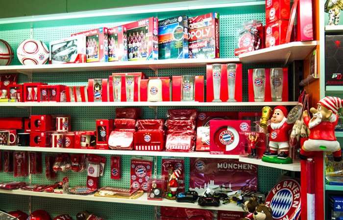 FC-Bayern Fanshop !